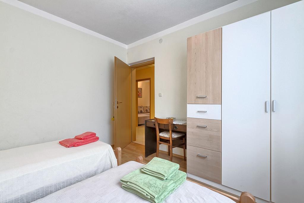 Apartments Valoda Nedeščina Exteriör bild