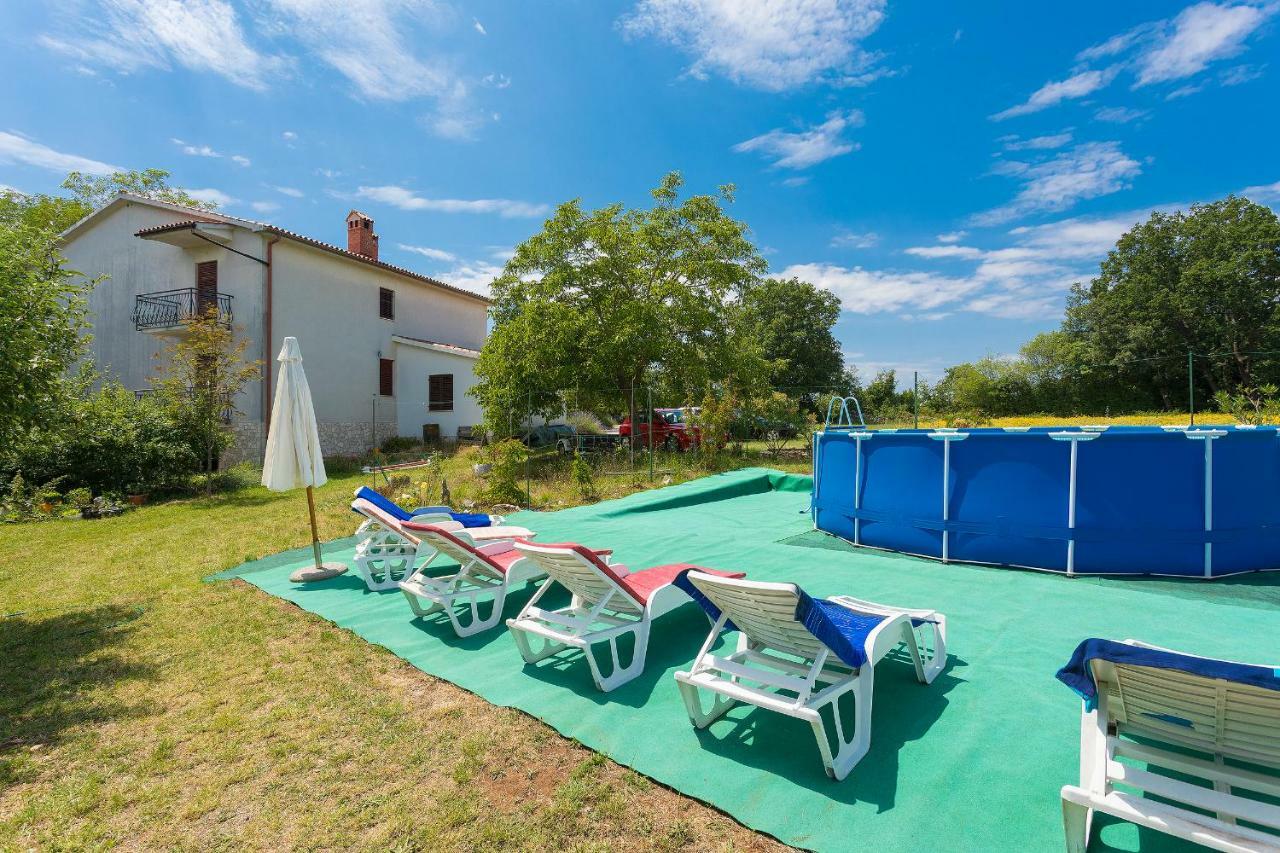 Apartments Valoda Nedeščina Exteriör bild