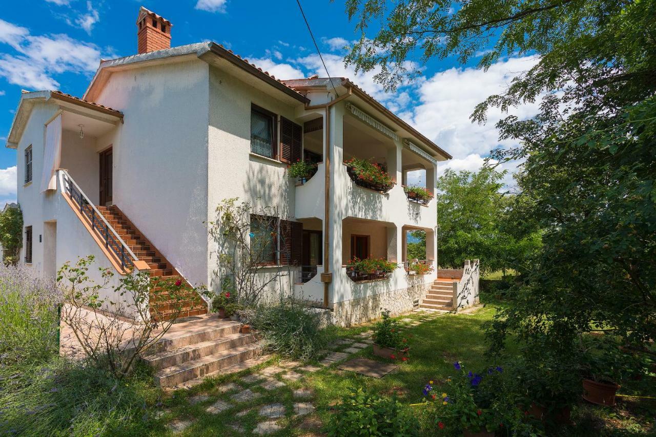 Apartments Valoda Nedeščina Exteriör bild